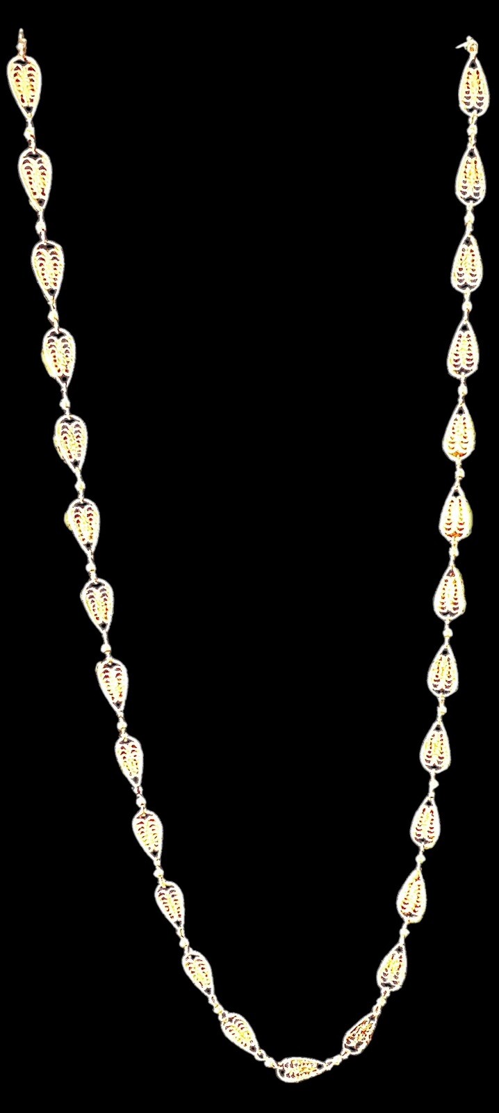 24” Trifari 1980’s Gold Tone Filigree Chain Necklace