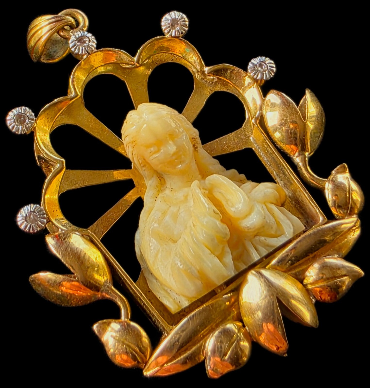 Fine Antique 18K 18CT Art Deco Gold Religious European Virgen Mary Pendant