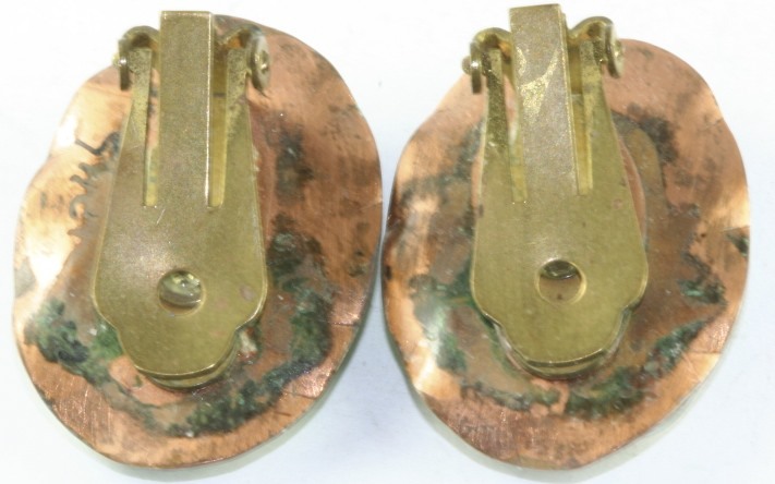VTG GLASS ENAMEL COPPER CLIP EARRINGS BERYL SHELDON