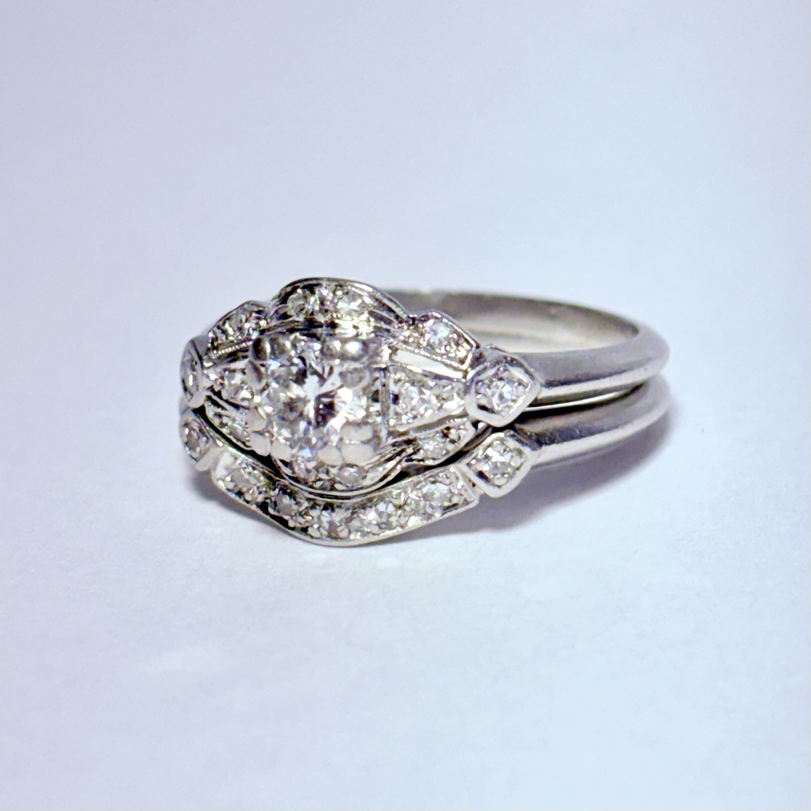 Art Deco Platinum 0.25ct Diamond 0.10ctw Accents Size 7.5 Wedding Ring Set 6.8g