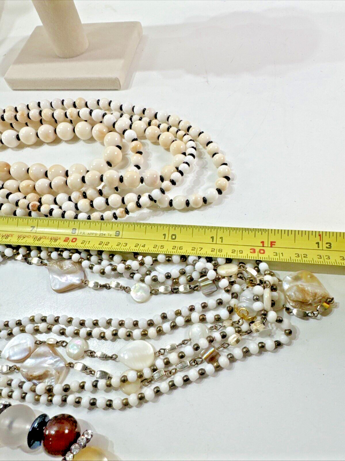 Beautiful Vintage Estate Lot 3x Beaded/Metal/STONES Necklaces & Bracelets