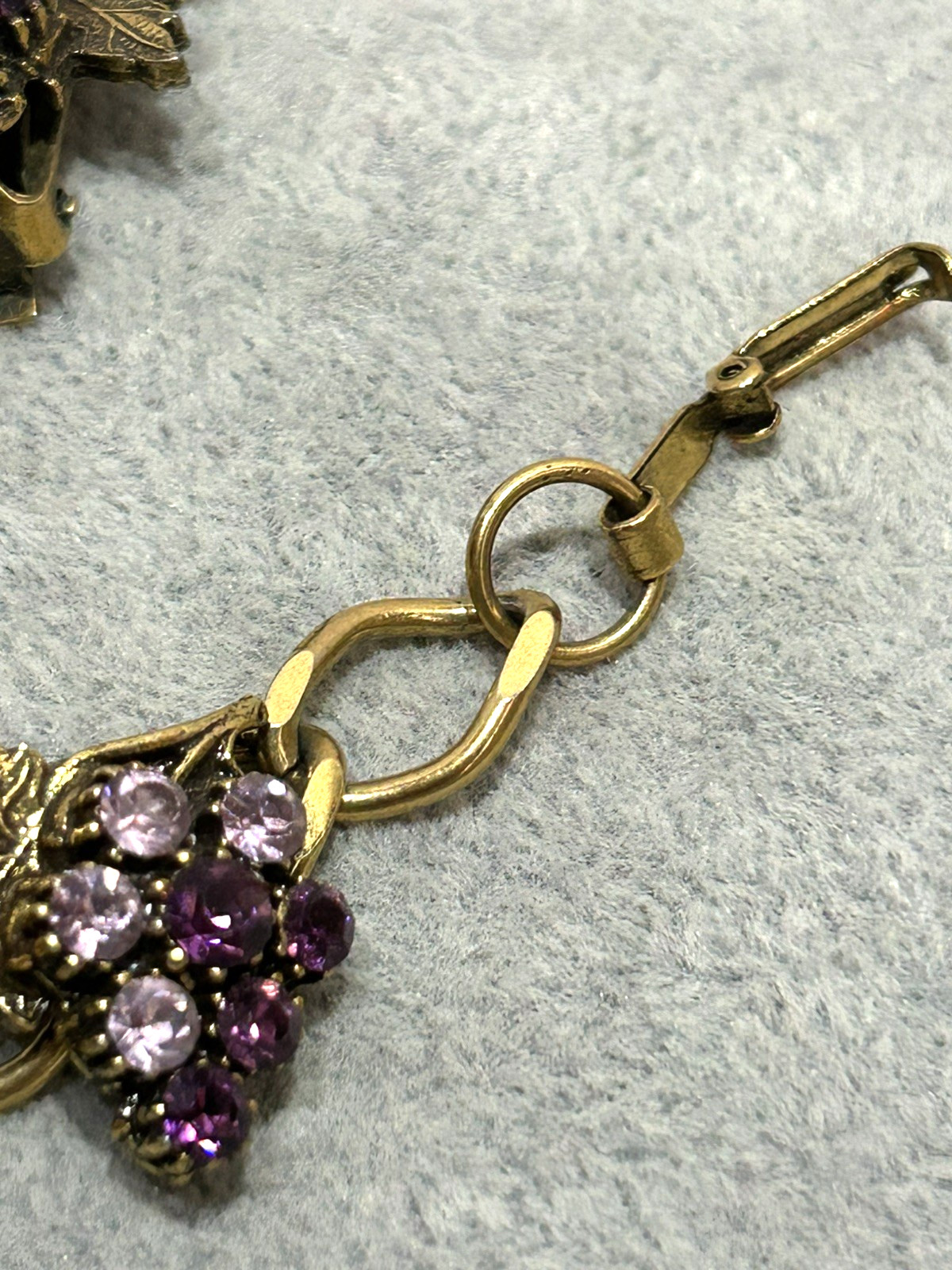 Purple Grape Clusters & Green Flowers Rhinestone Bracelet, Earrings & Necklace