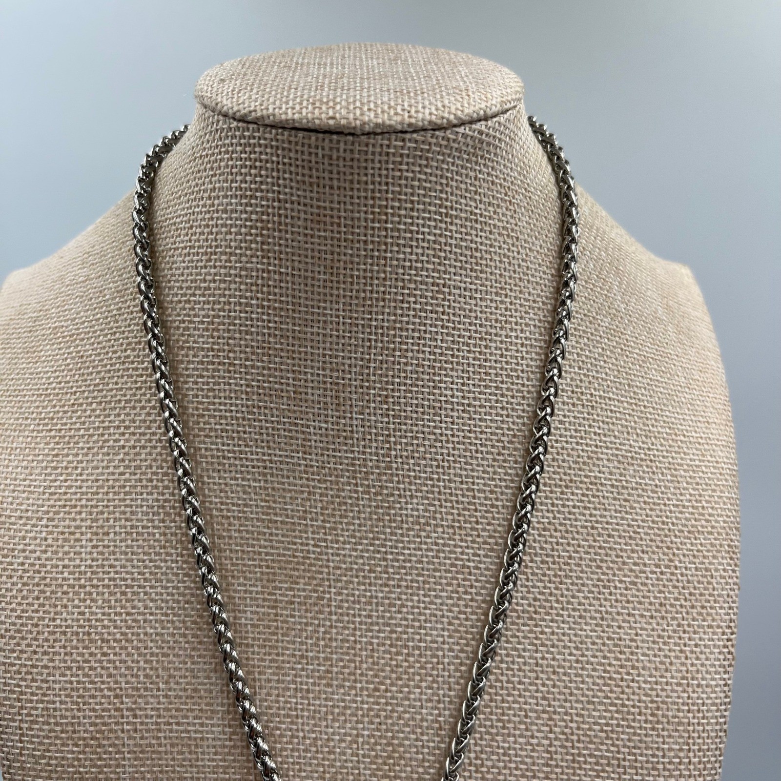 Vintage Silver Tone Wheat Chain Necklace Blue Glass Pendant Two-Tone Rope Accent