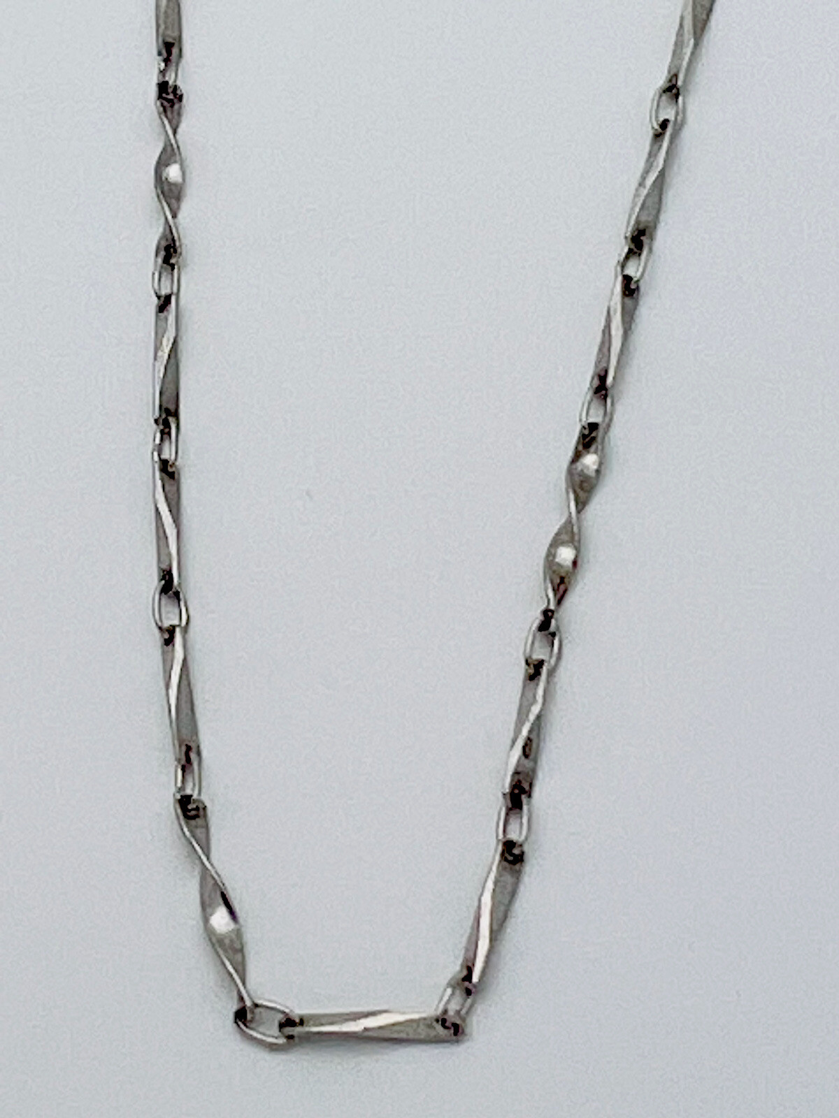 DaneCraft Tarnish Free 925 Sterling Silver Twist Bar Link Necklace 18”