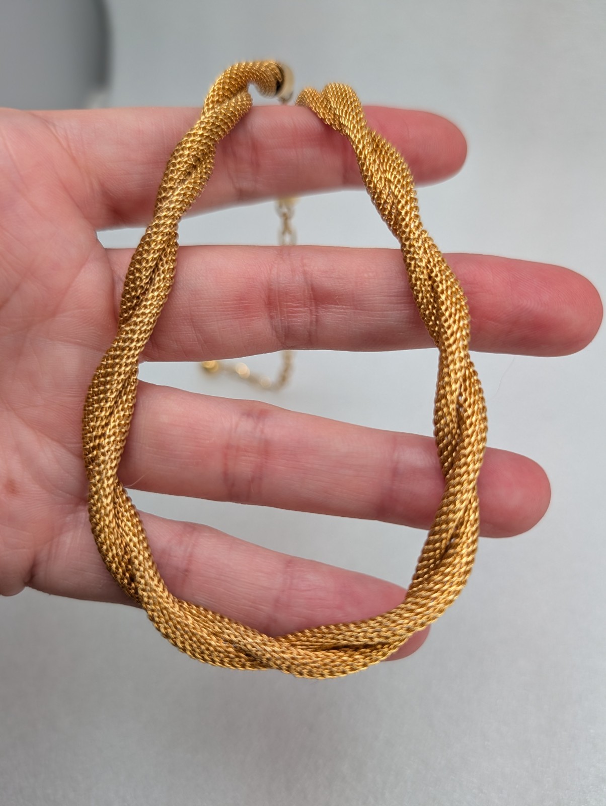 Vintage Gold Tone Mesh Ball Chain Twisted Hollow Rope 16″ Choker Necklace