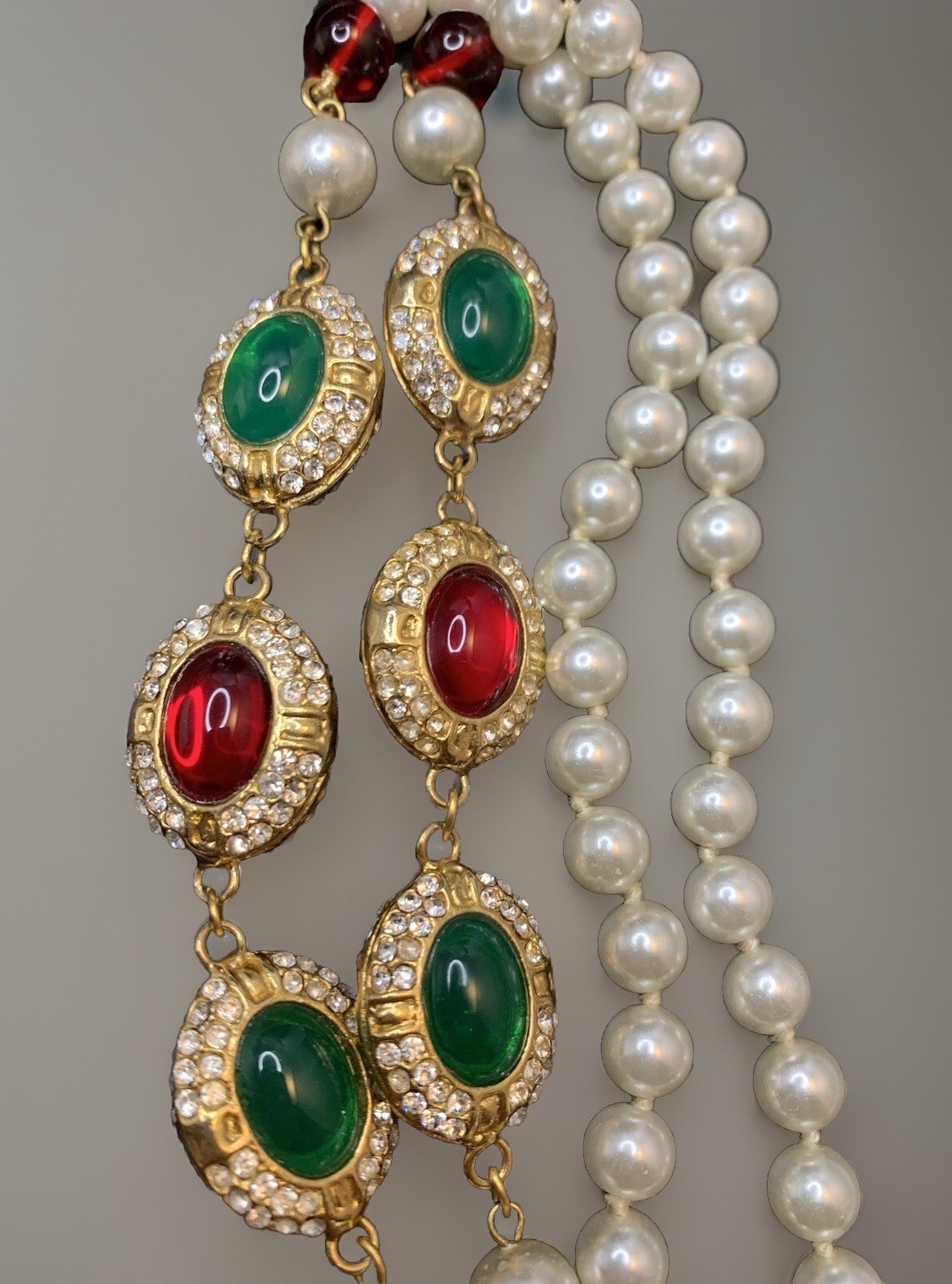 Vintage 1960s Gripoix French Mogul Cabochon Red &Green Long Necklace 80cm Signed