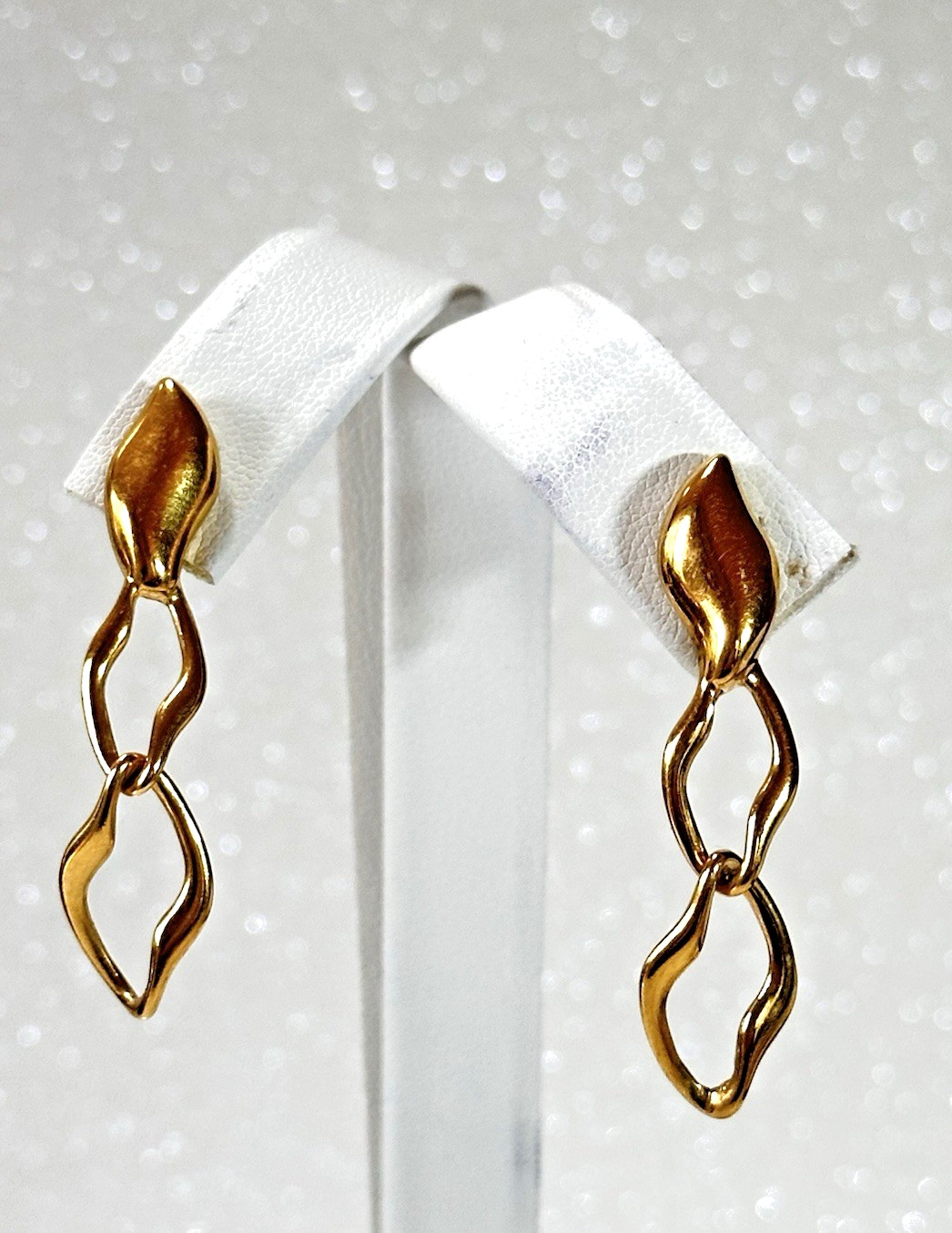 Crown TRIFARI Vintage Shiny Gold Tone Double Open Link Drop Dangle Earrings
