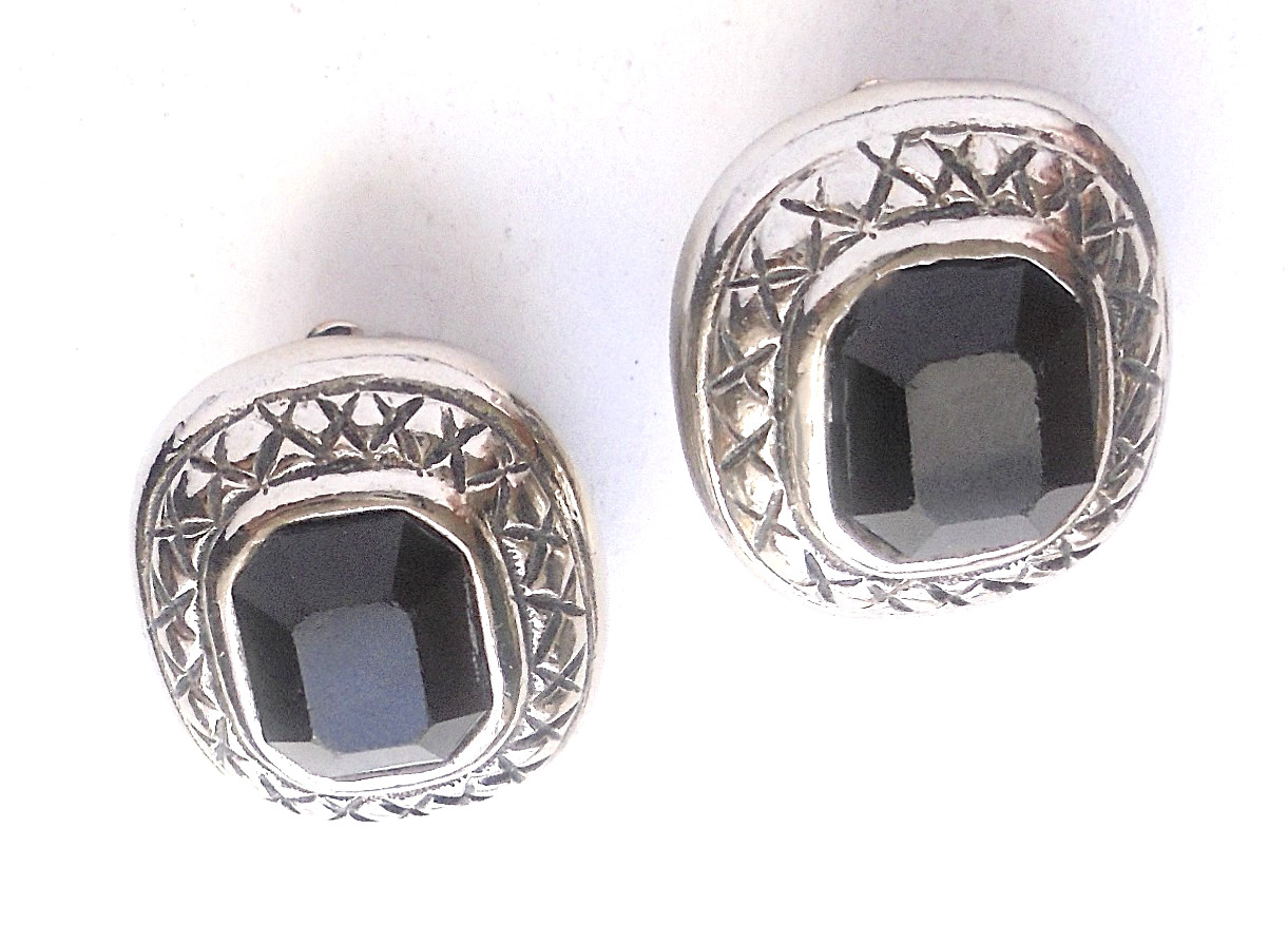 Vintage Gay Boyer Black Glass and Silver Tone Earrings