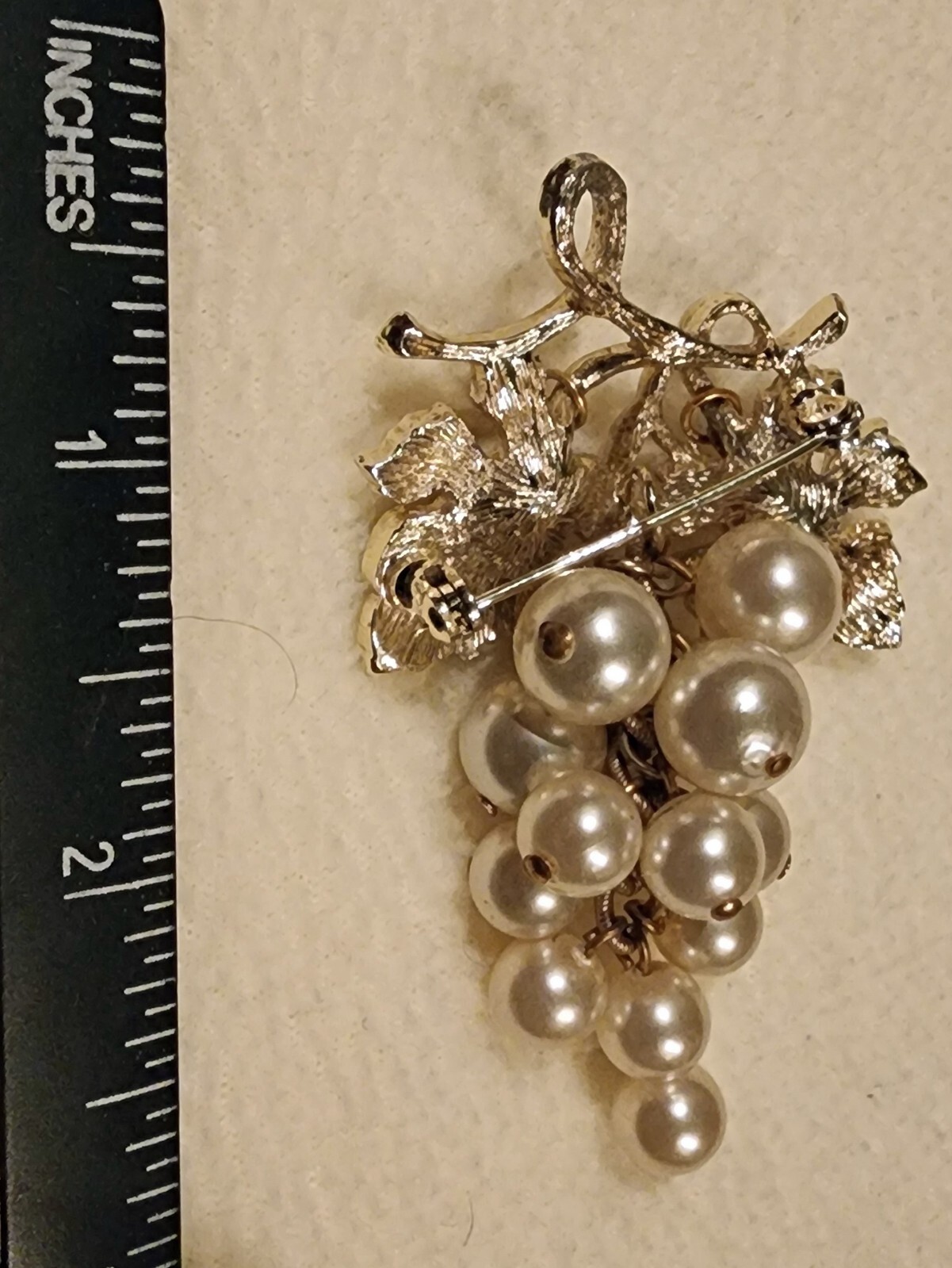 Silver-tone Pin/Brooch with Faux Pearls as Grapes