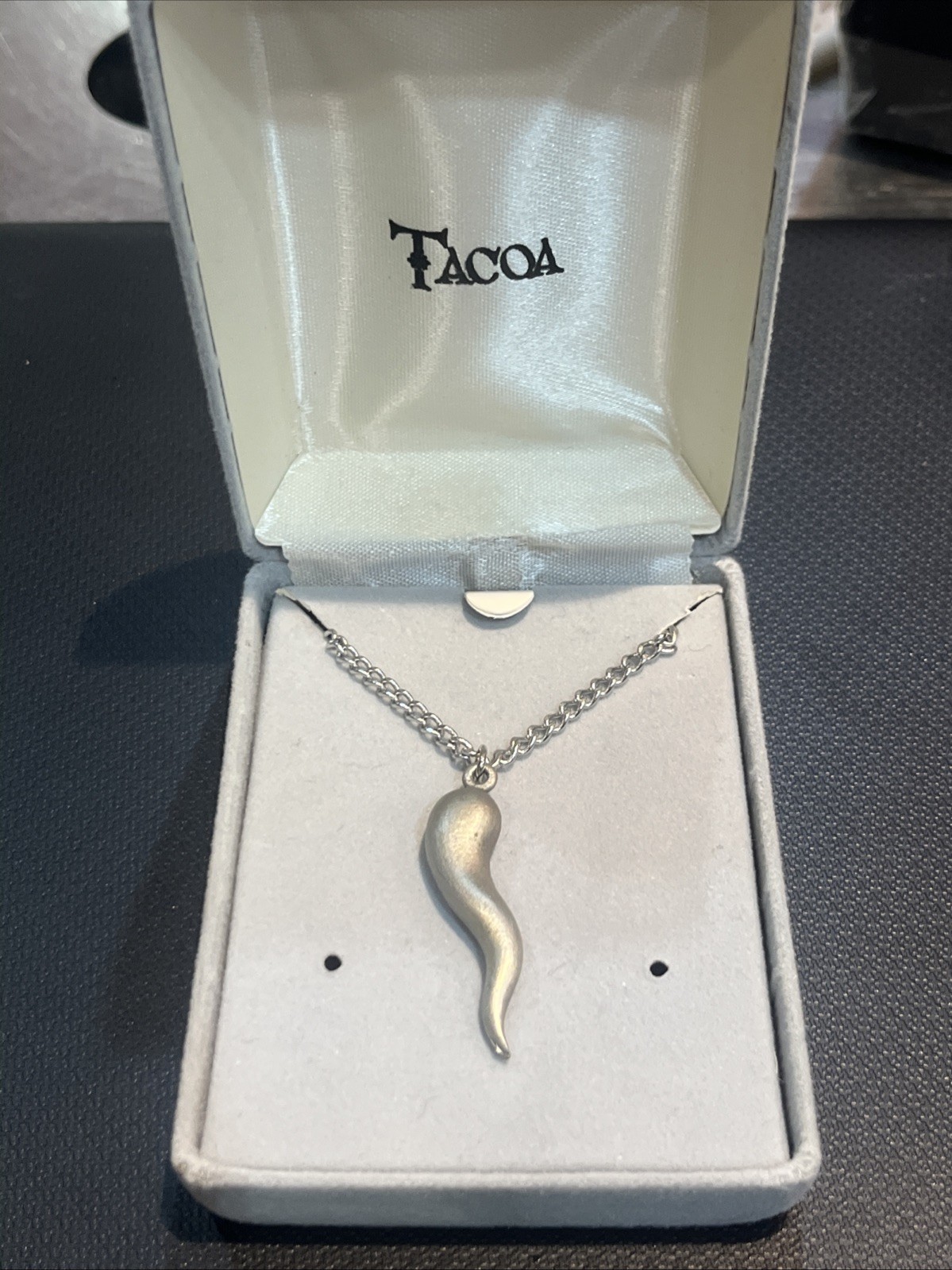 Tacoa Vintage Cornicello Horn Pendant Silver Colored Italian Talisman Jewelry 7g