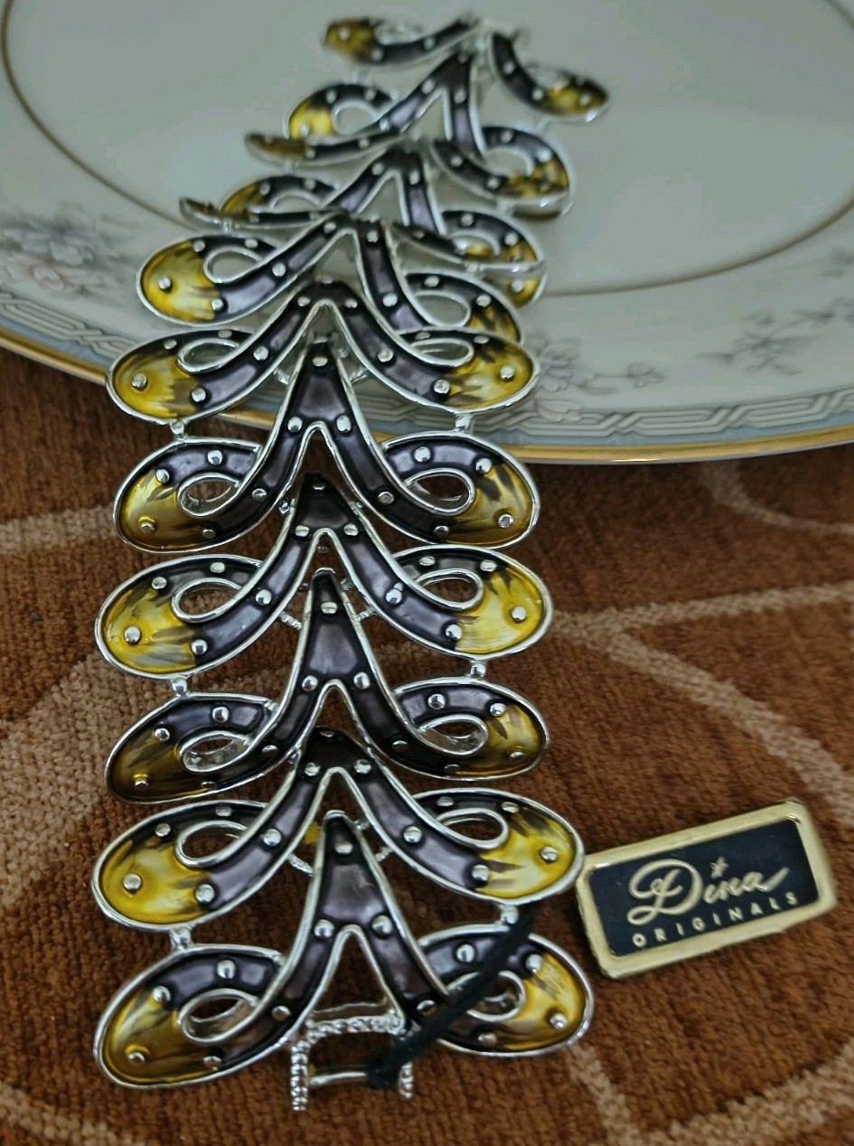 Vtg Dina Originals Silver Plated Gold & Silver Bracelet
