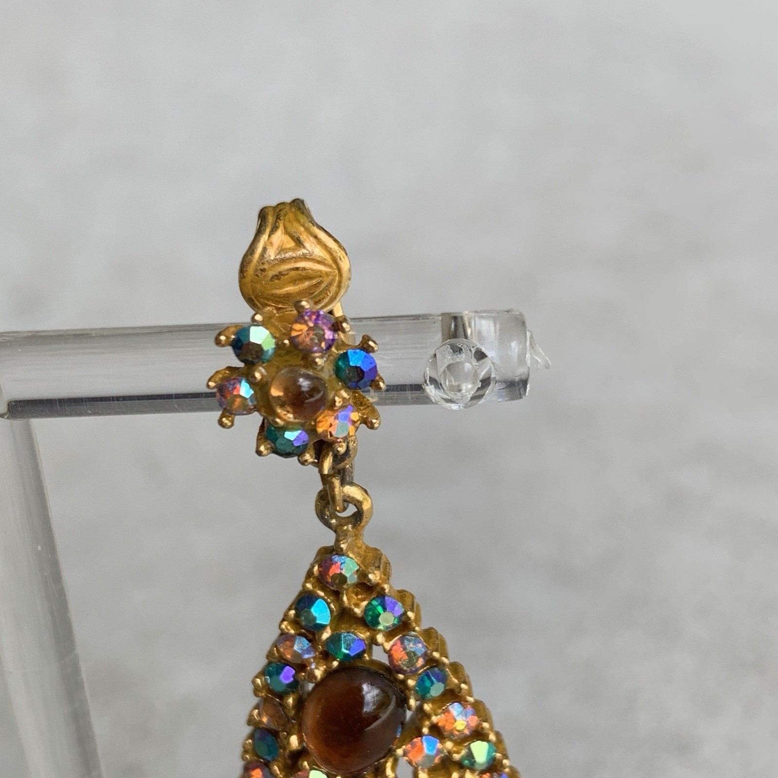 Vintage Mode-Art Signed “ART” Rhinestone Brooch & Earrings Set Aurora Borealis