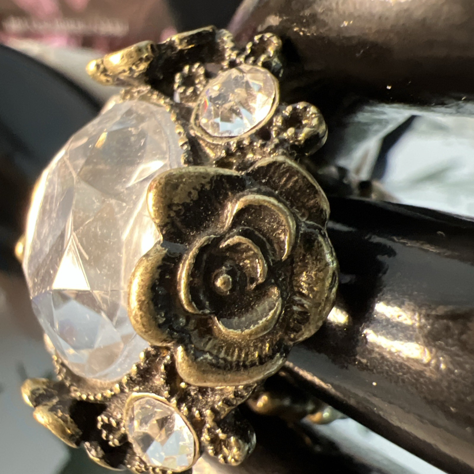 Unique Vintage Bronze Tone Rhinestone Stretch Band Ring Classic Boho Western