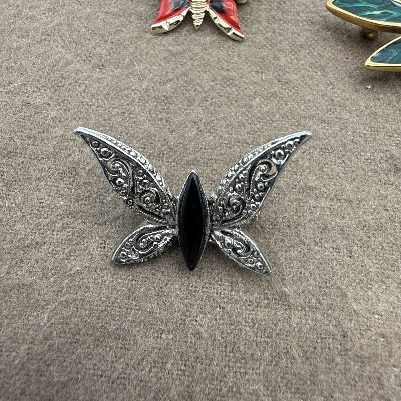 Vintage Butterfly Pins Brooches Jewelry Lot – Set of 6 (1-Trifari)