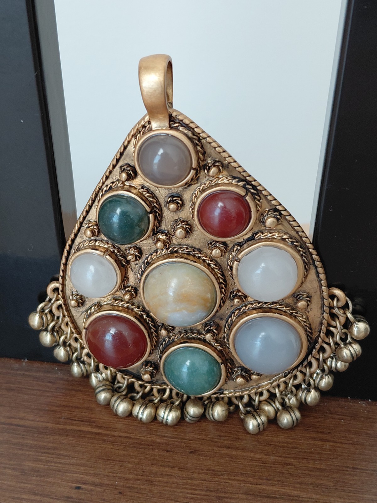 Vintage Glass Pendant _Agate Natural Stone Large – 4 In Length-Gold Tone