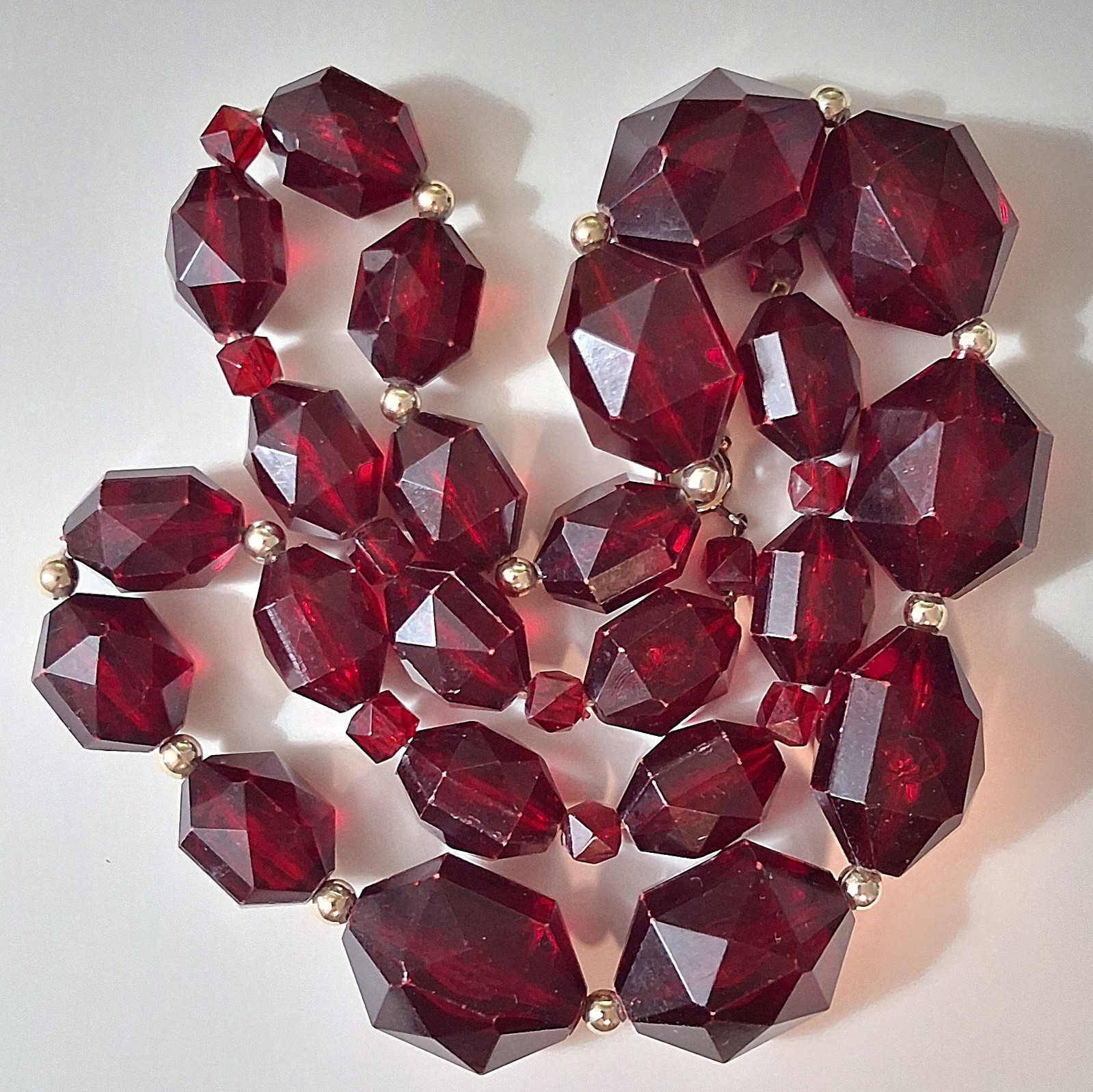 Vintage Ruby Red Plastic Faceted Graduated Bead Necklace 24 inch