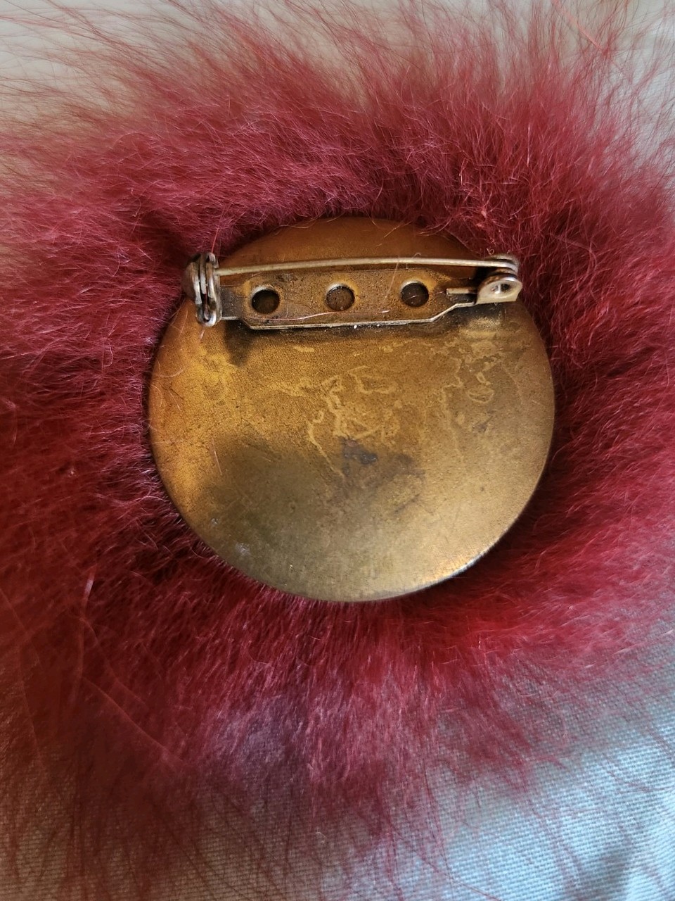 Vintage Style Red Cameo Fur Brooch Statement Pin Faux Fur Rhinestone Lady