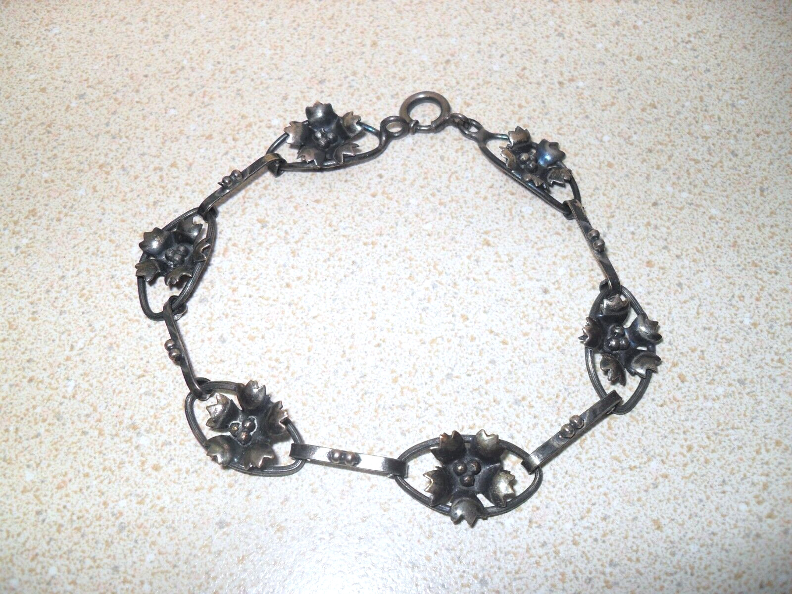 Vtg Sterling Silver Oval Flower Link Bracelet 7 1/2 Inch Art Nouveau Style