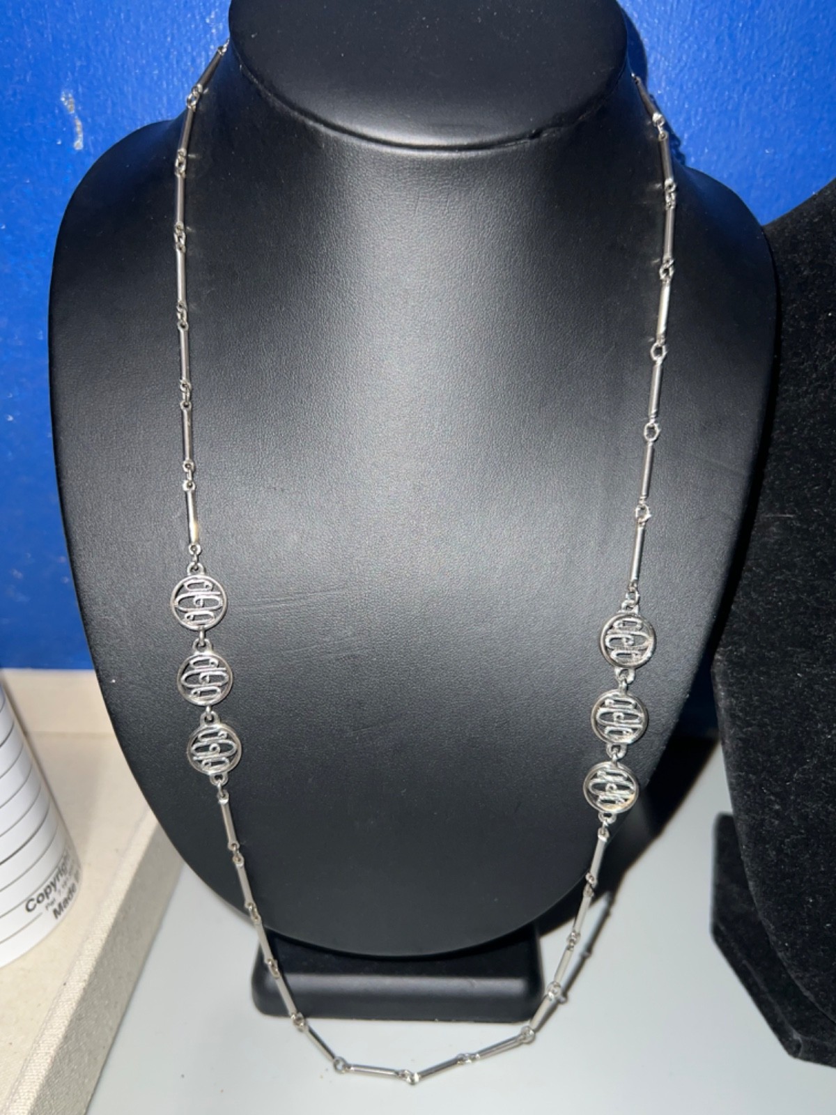Vtg Silver-tone Bar-link Chain Necklace w/ Intricate Cut-out Circular Stations