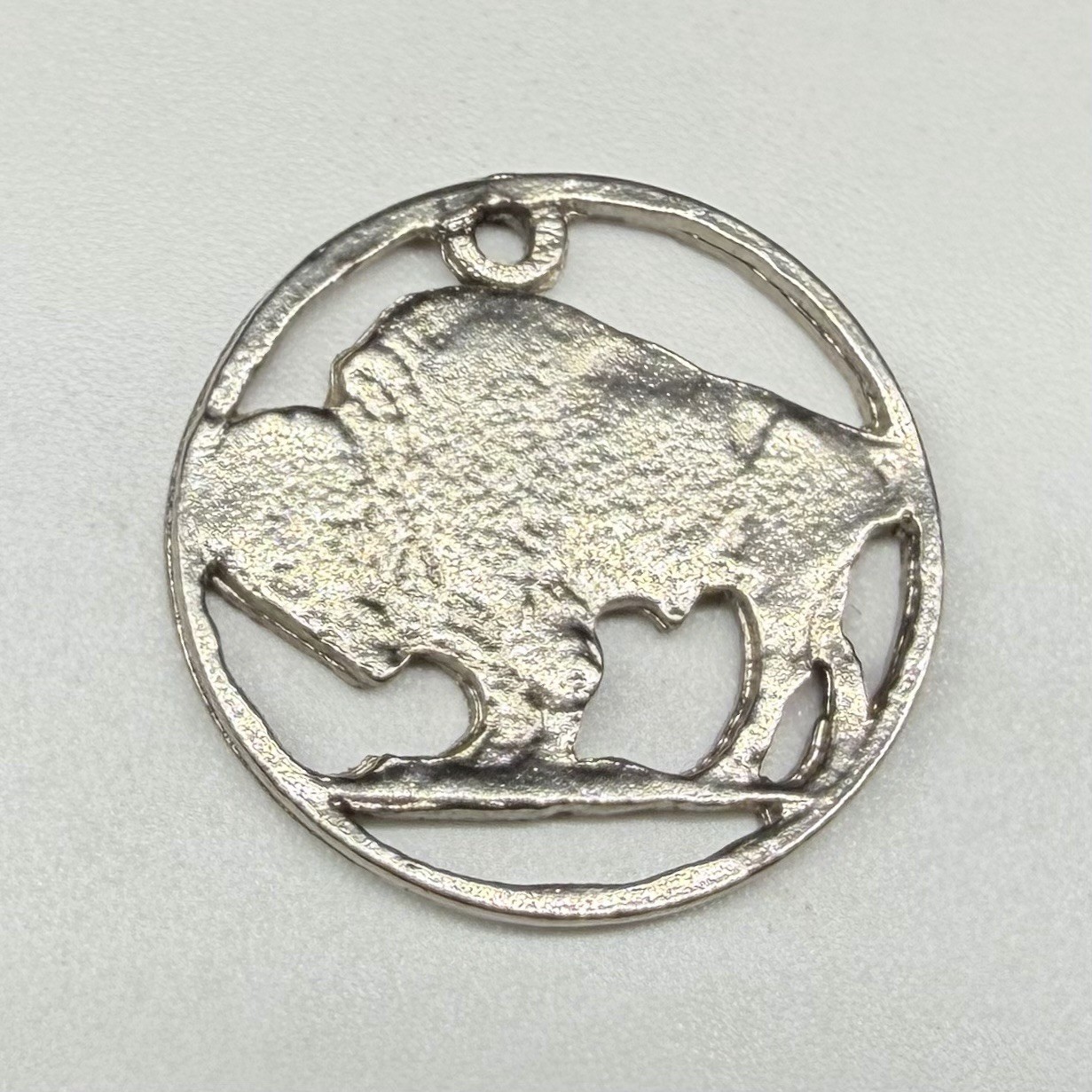 VINTAGE Buffalo Nickel Cut-Out Pendant Charm No Ring See Photos 3/4″ 2.7g