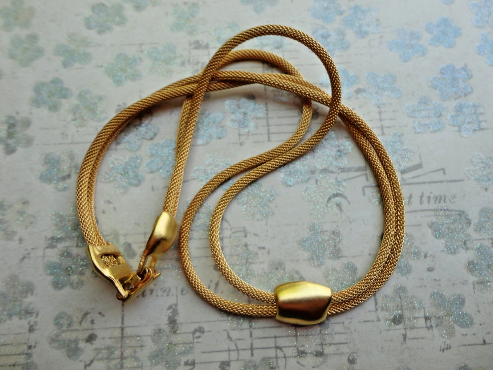 VTG ’80S ESTATE MINIMALIST MOD YELLOW GOLDTONE DOUBLE MESH TUBE CHAIN NECKLACE