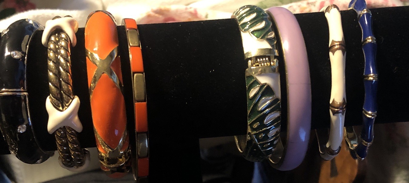 8 Nice Colorful Enameled Metal Cuff Bangle Bracelets one / Stella And Dot