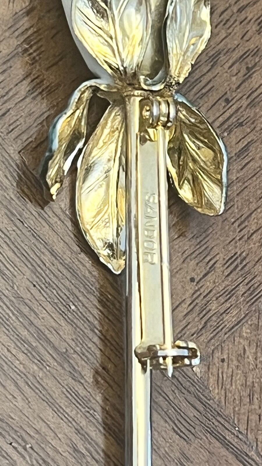 Vintage Sandor Off-White Enamel Tulip Flower Brooch Gold Tone Signed Rare!