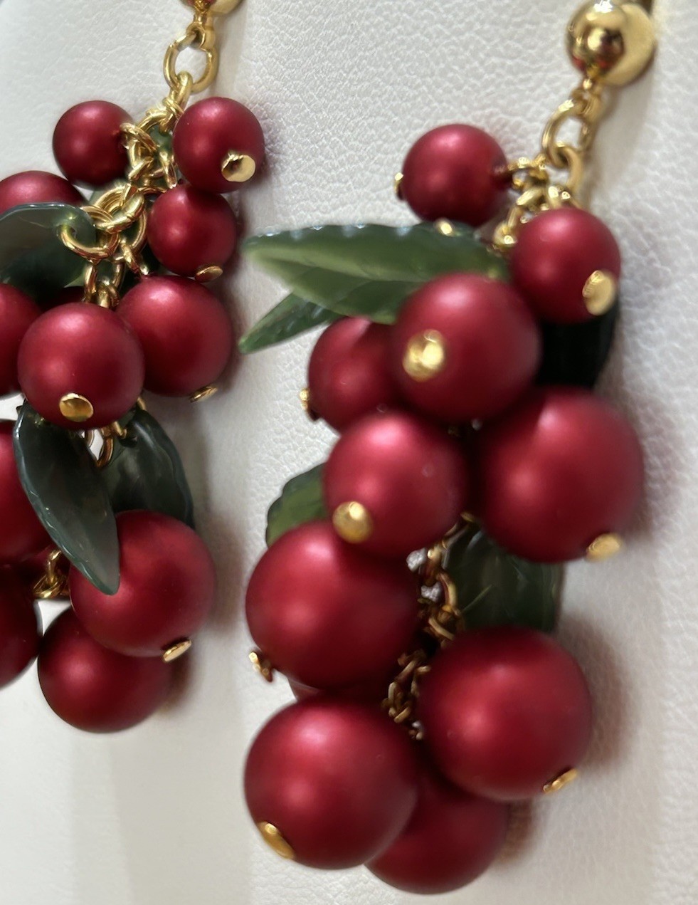 Vintage Avon Cha Cha Earrings Cluster Drop Red Berries Acrylic Molded Leaves