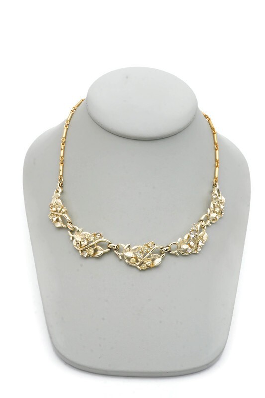 Vintage Necklace Gold Tone Rhinestone 16.5″