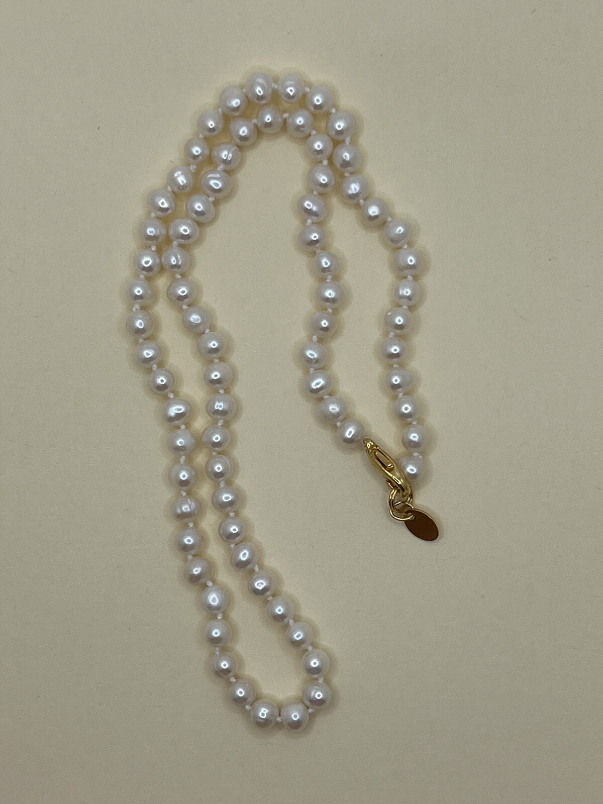 JC LIND Cultured Pearl Hand Knotted Necklace 18 3/4” Long With Lobster Clasp.