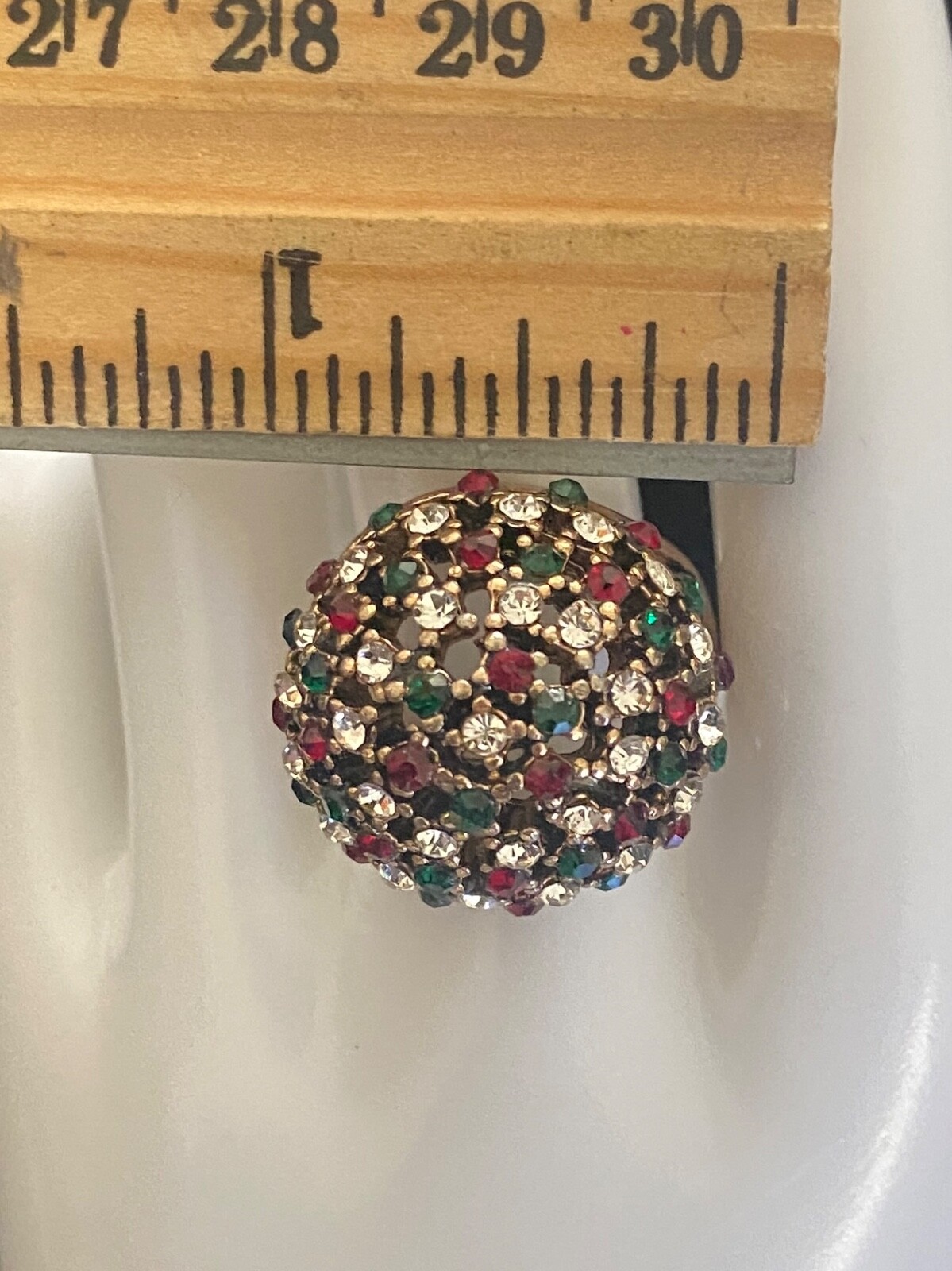 Ring Gold Tone Red Green Rhinestone Large statement Cocktail MCM Sz 9