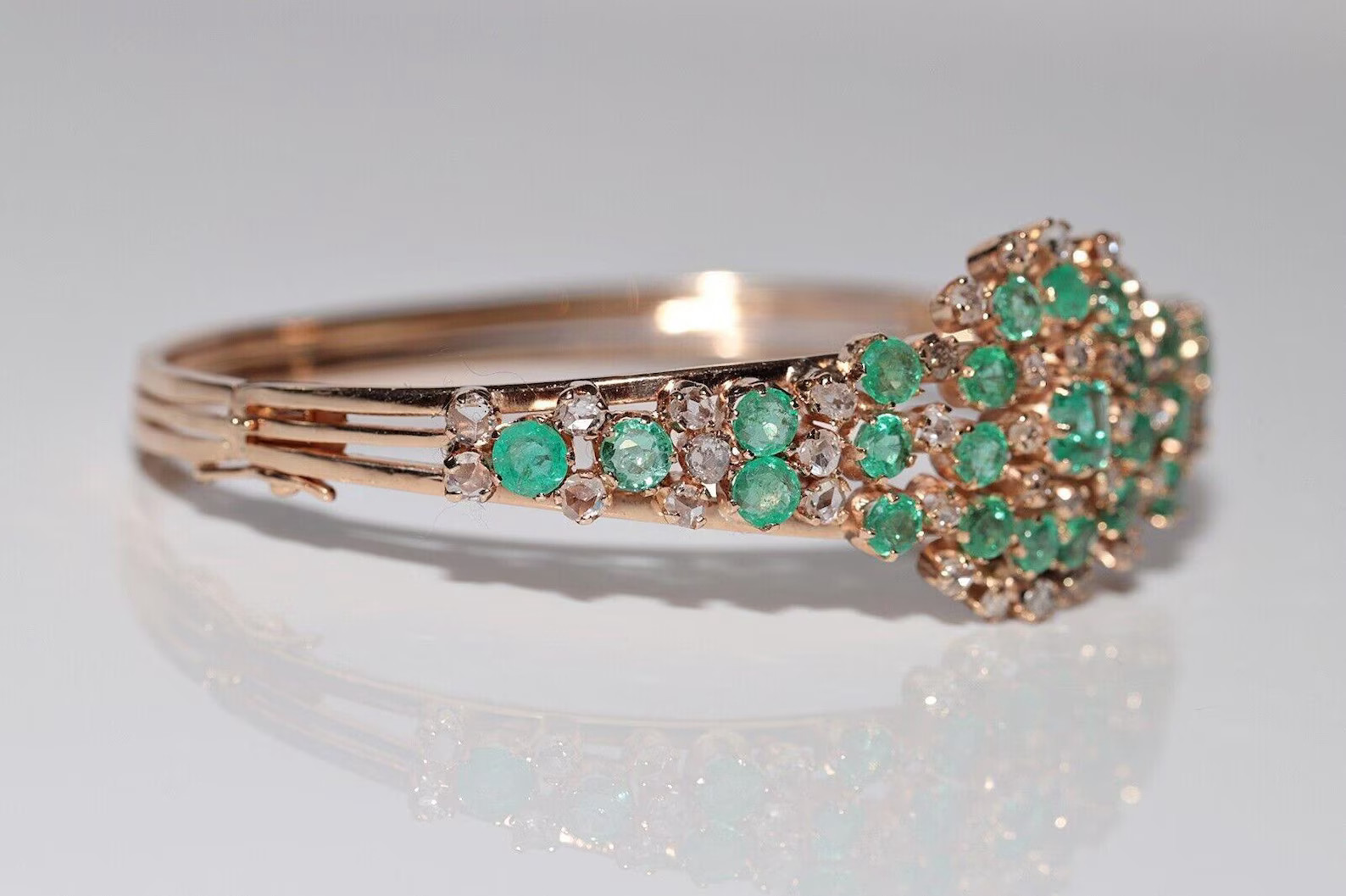 Antique Circa 1900s 14k Gold Natural Rose Cut Diamond And Emerald Bracelet