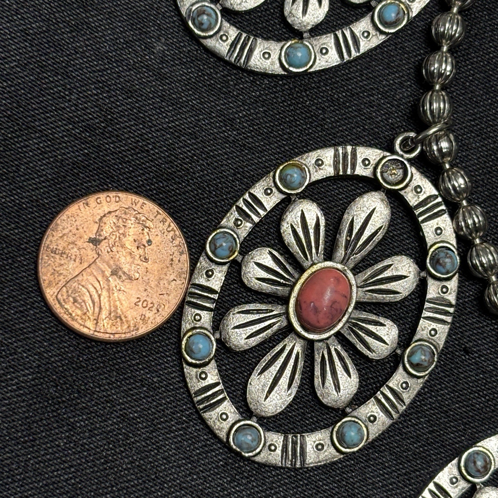 Vintage Necklace Native Southwestern Western Style Daisy Flowers