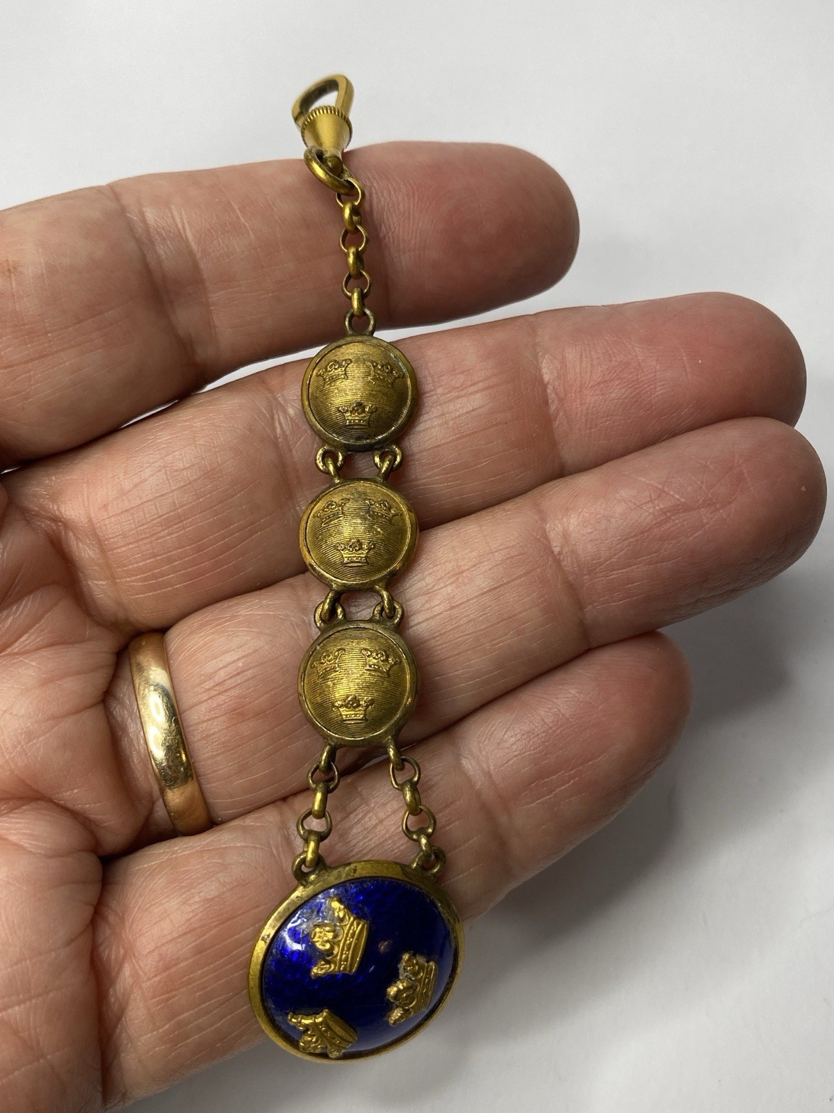 CC Sporrong & Co Stockholm Sweden Clip Pin Medal Vintage Crowns Rare