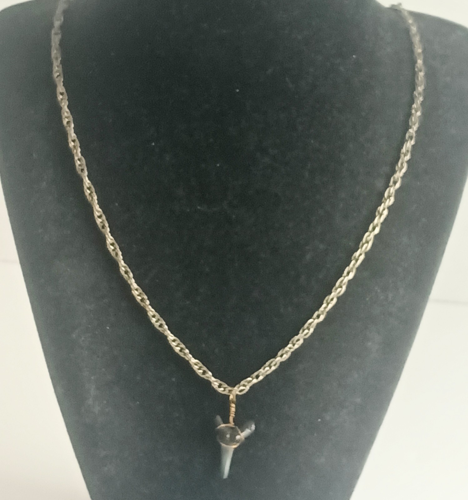 Vintage Wire Wrapped Shark Tooth Round Link Chain Necklace