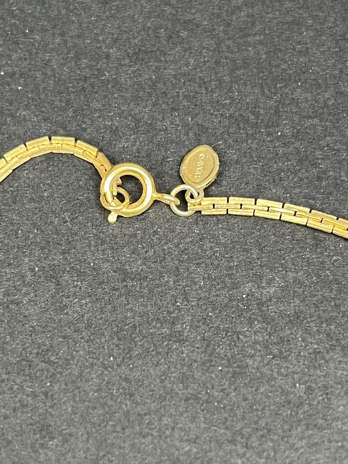 Vintage Avon Gold-Tone Necklace with Bead Accents – 25.5” Classic Box Chain