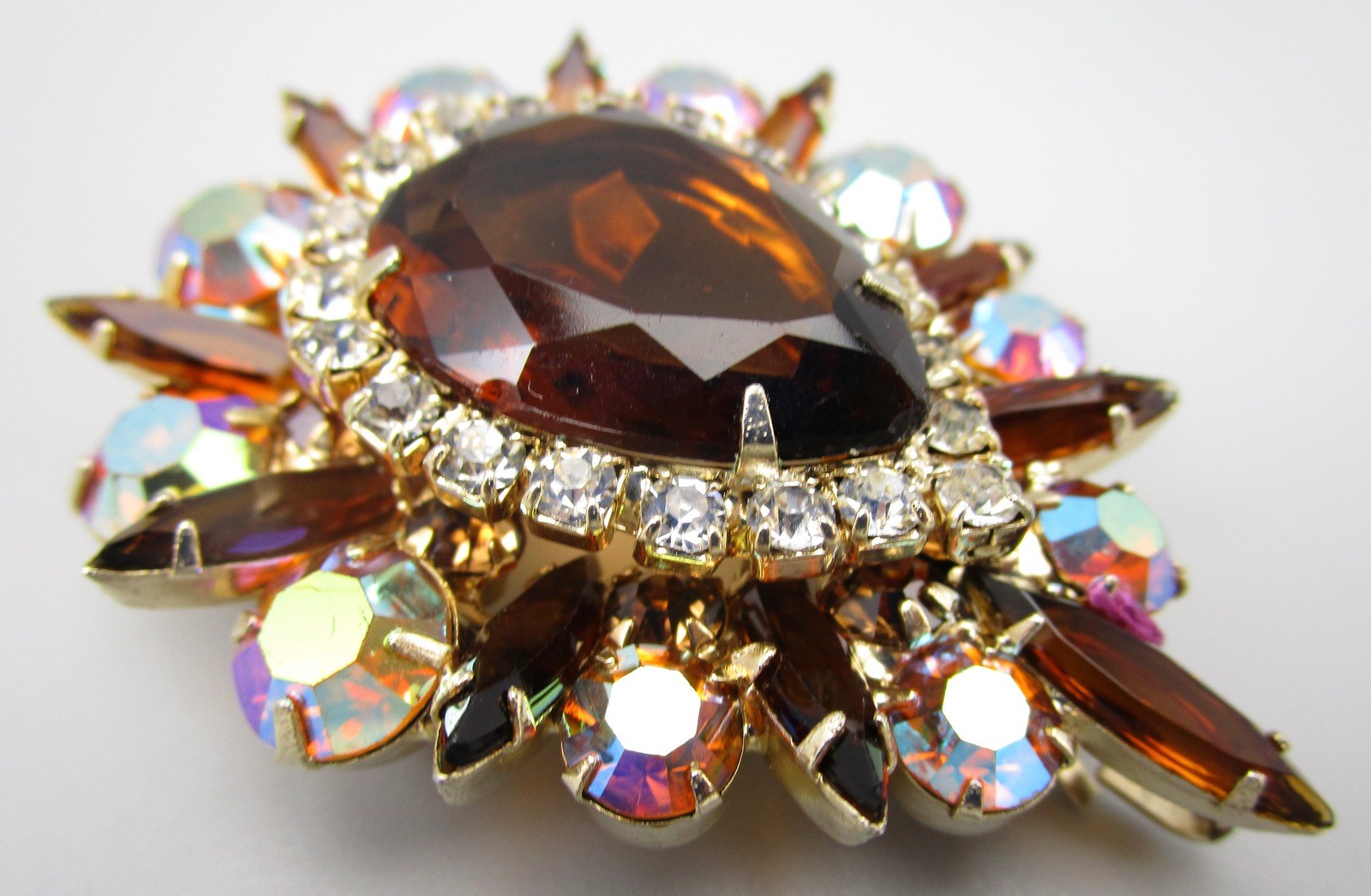 GORGEOUS DELIZZA & ELSTER JULIANA TOPAZ BOREALIS RHINESTONE BROOCH PIN