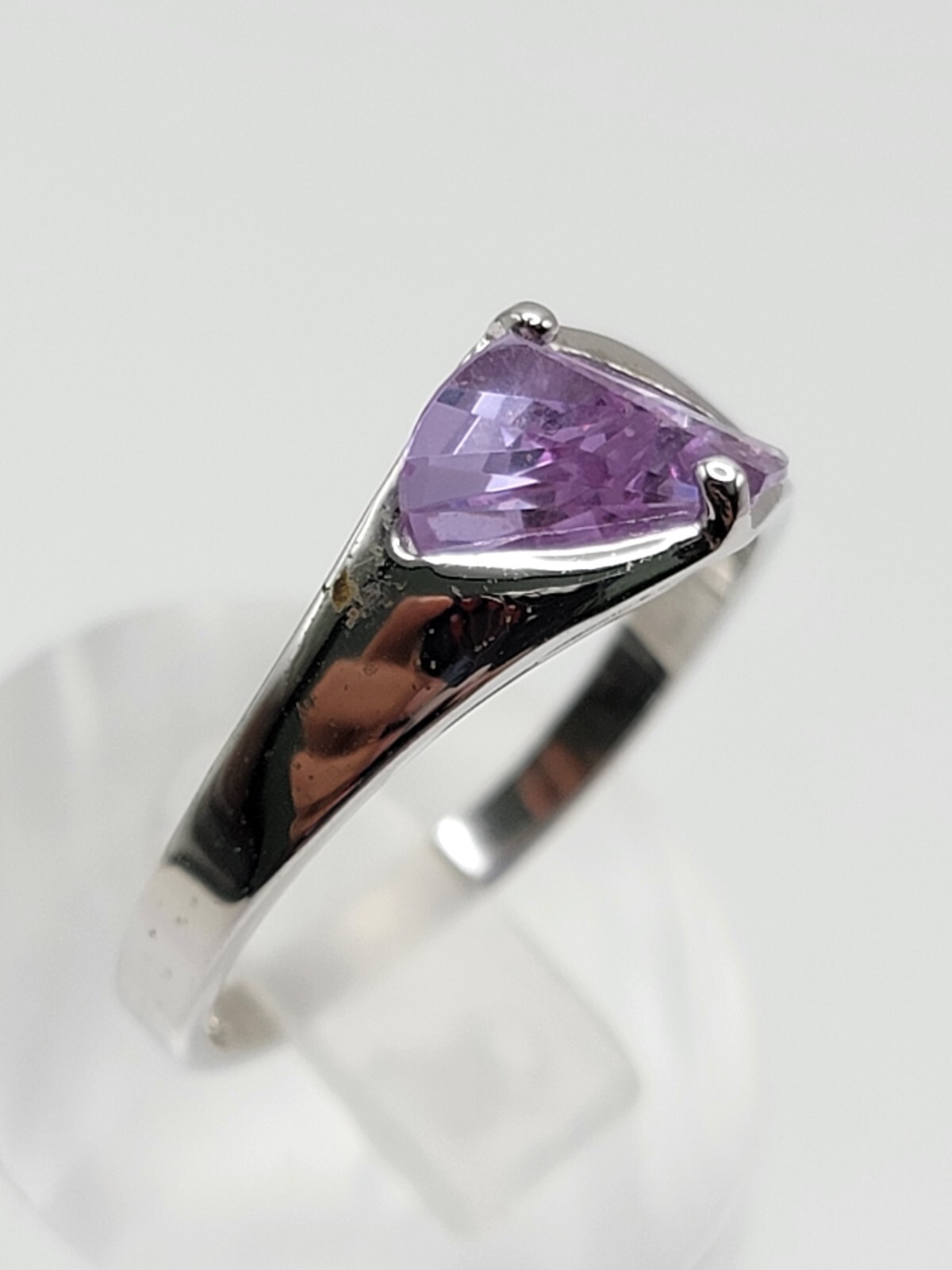 18K Gold Filled Purple Gemstone Ring Modern Statement Silver Tone Band