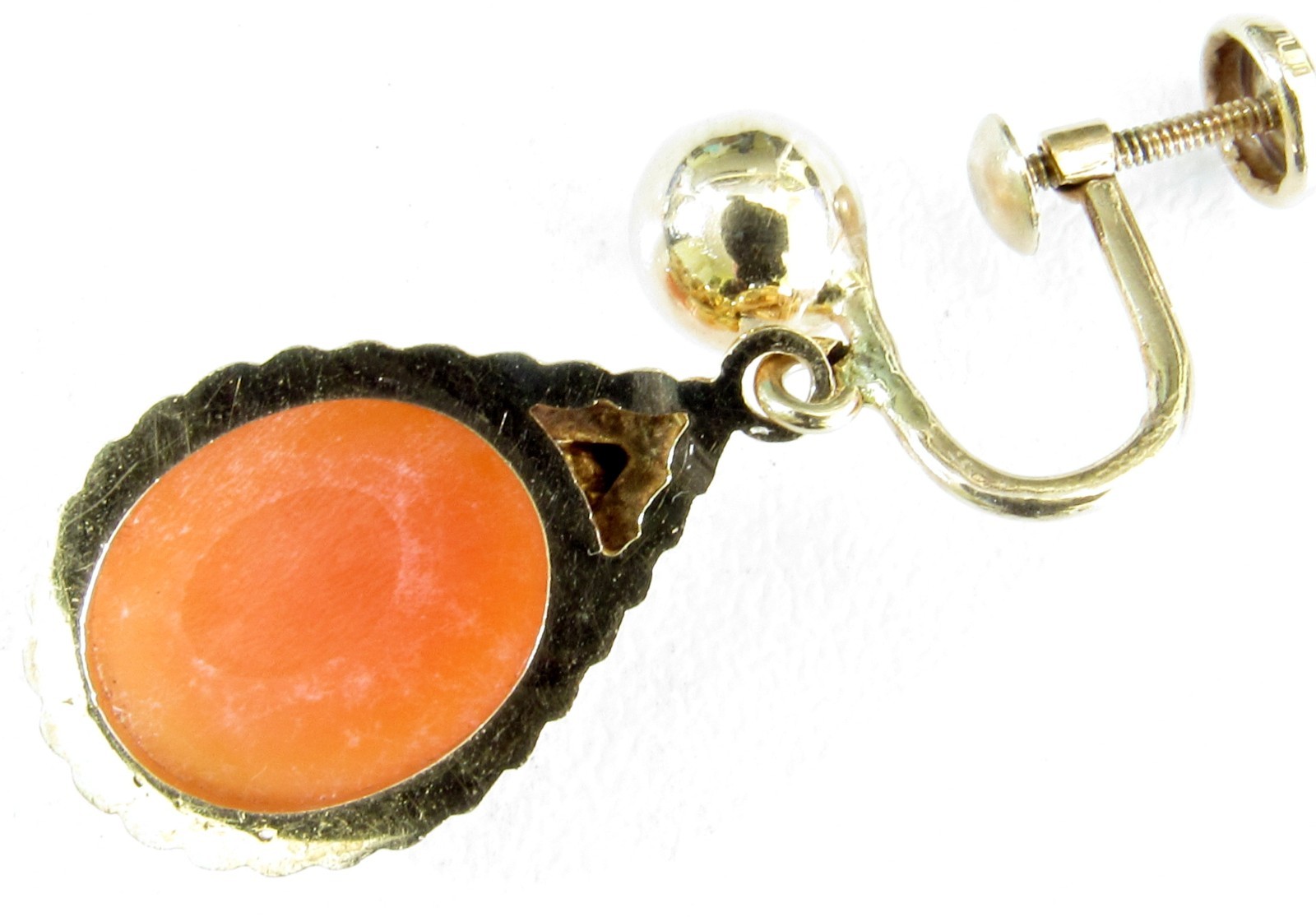 10K Gold – BDA Cameo Tear Drop, Screw Type Earrings – FREE Shipping!