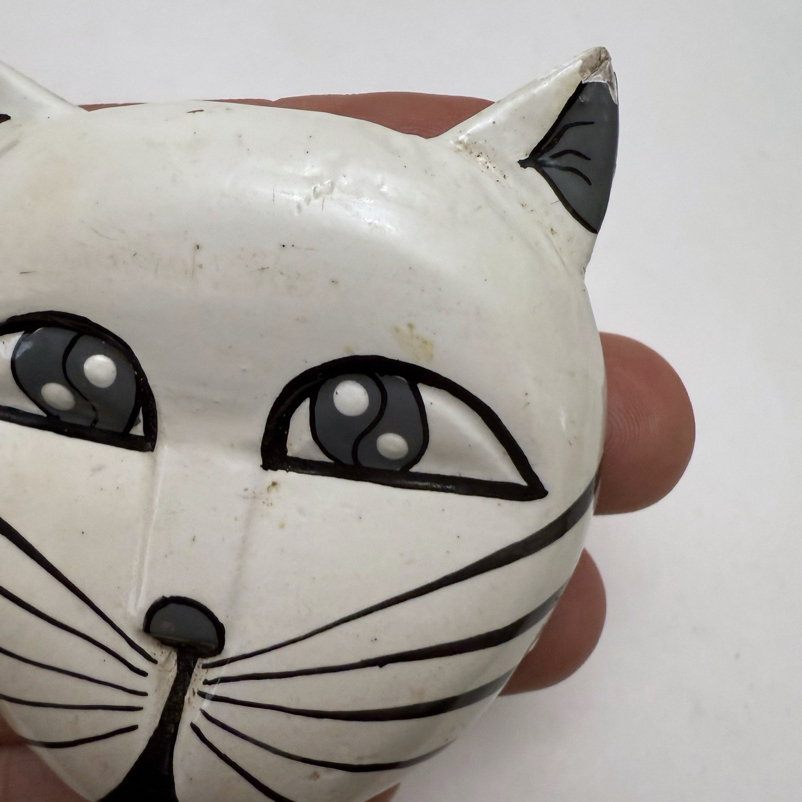 Vintage Wooden White Black Kitten Cat Brooch Pin
