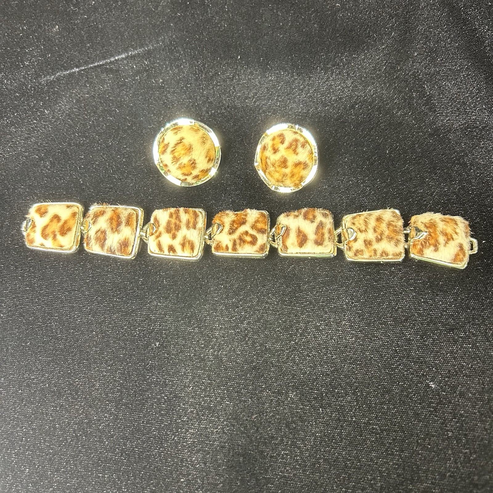Vintage Leopard Print Faux Fur Bracelet Earrings Set Silver Tone Chunky 7in READ