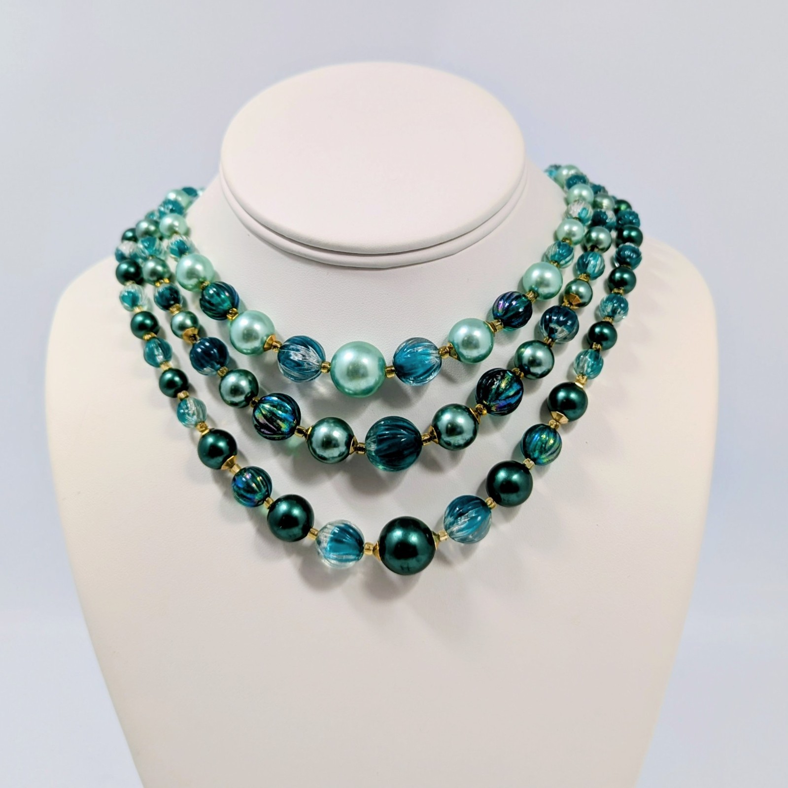 Vintage Teal Blue Multi Beaded 3 Strand Hong Kong 15-17″