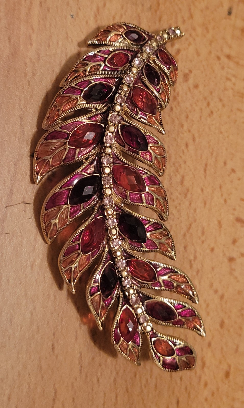 Vintage Signed MONET Floral Leaf Brooch Stunning Jewelry CA USA P135