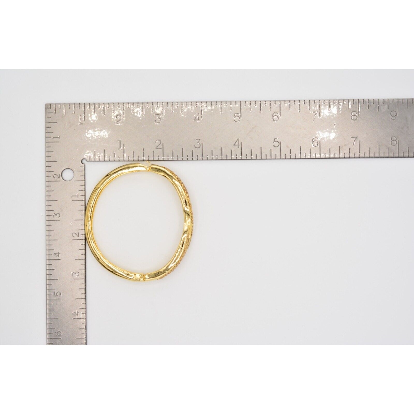 Vintage Statement Crystal Bangle Bracelet Peach Rhinestone Gold Tone Hinged Bin8