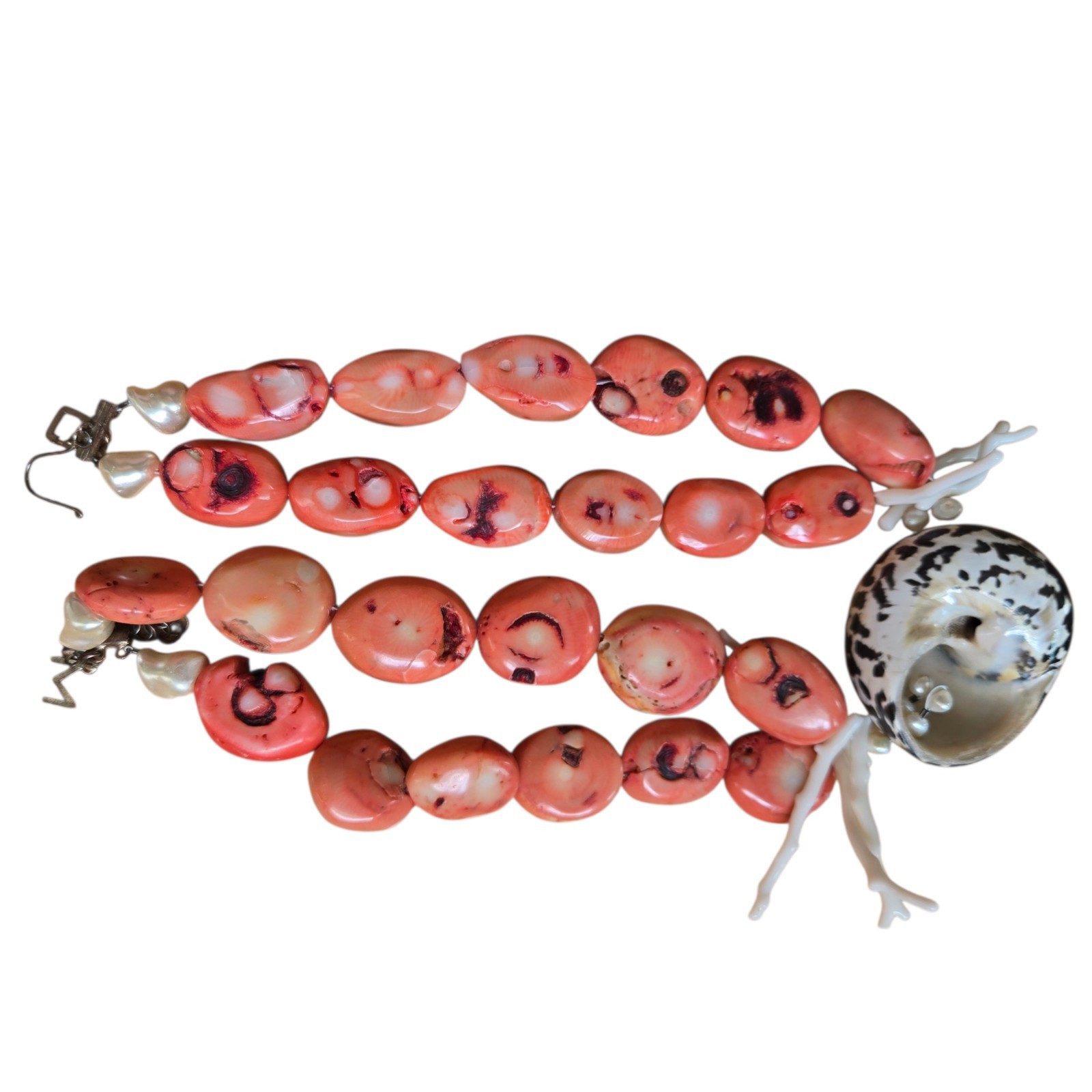 Vtg Red Sea Bamboo Coral Graduated Double Strand Necklace White Coral Accent