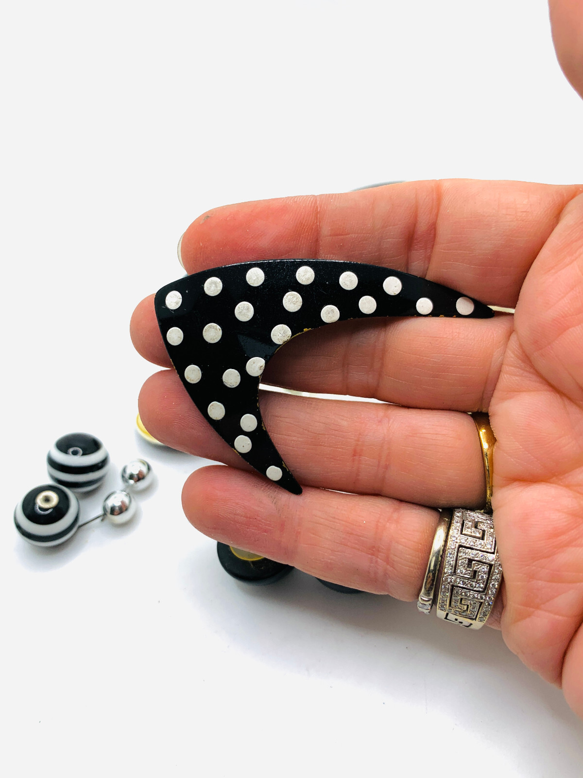 Lot 8 Dramatic 1960s-1980s Plastic Resin Metal Black & White Earrings & Brooches