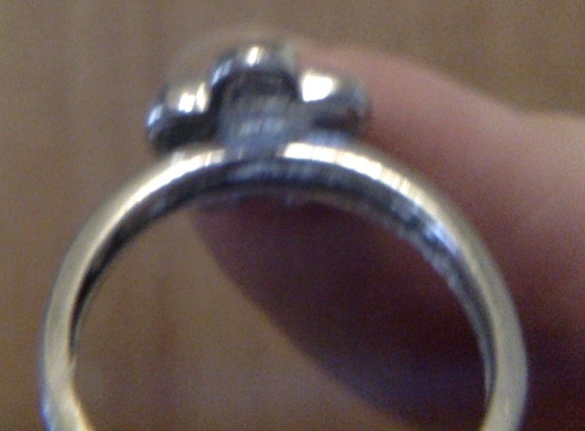 Black Opal Flower Ring Sterling Silver Ladies size 7 : PRETTY !