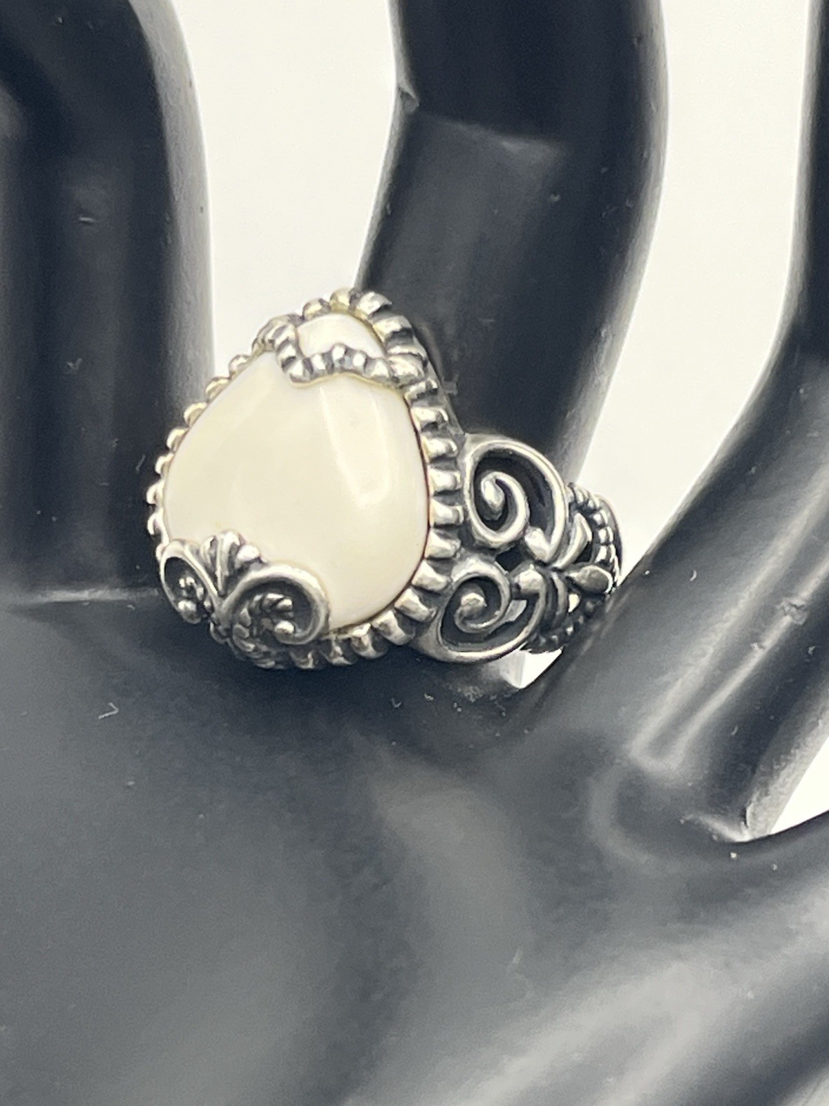 Carolyn Pollack sterling silver white teardrop stone scroll ring size 8