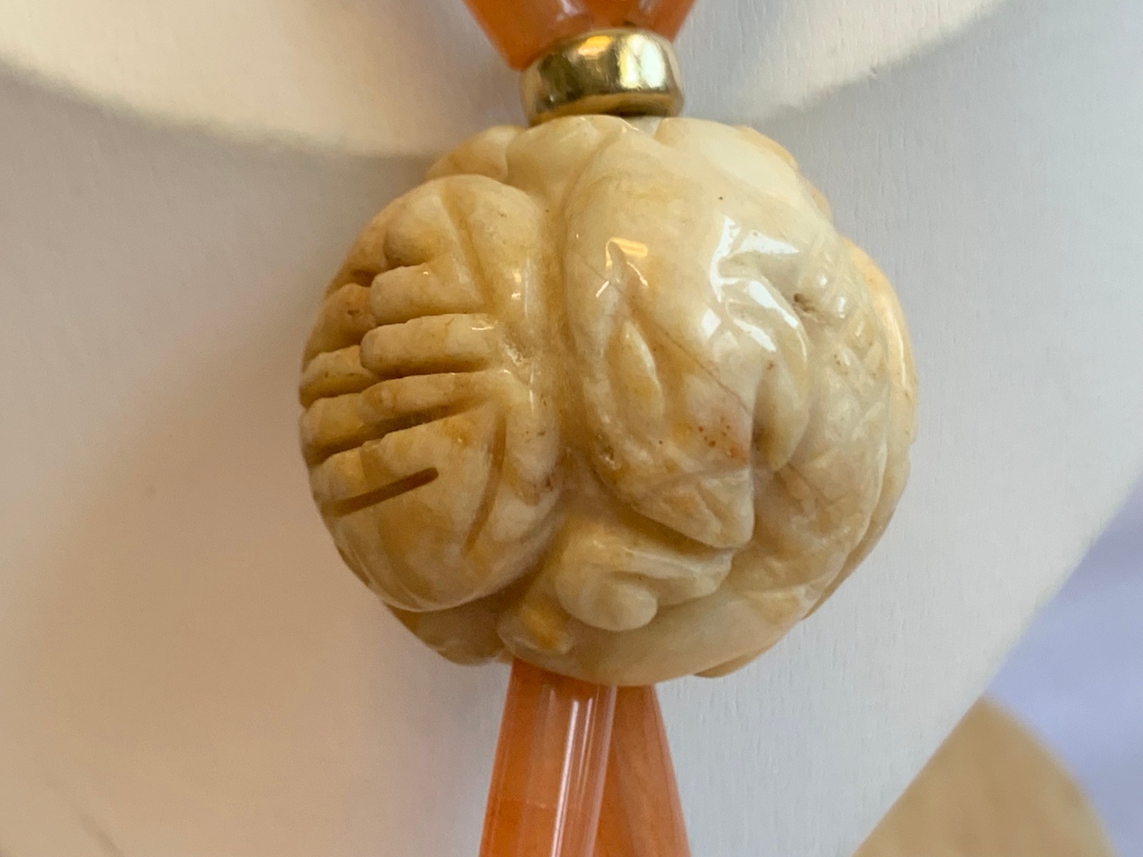 Vtg Jade Tigers Eye Necklace 23″ Fashion Jewelry Carved Pendant Hook Clasp