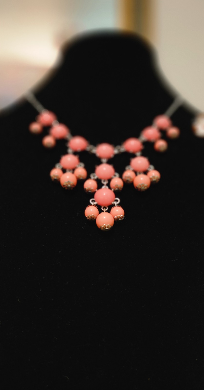 VTG Salmon Color Lucite Chandelier Silver Tone Necklace
